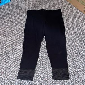 TORRID black crop leggings 0
